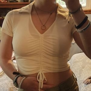 Cropped and collared tee-shirt